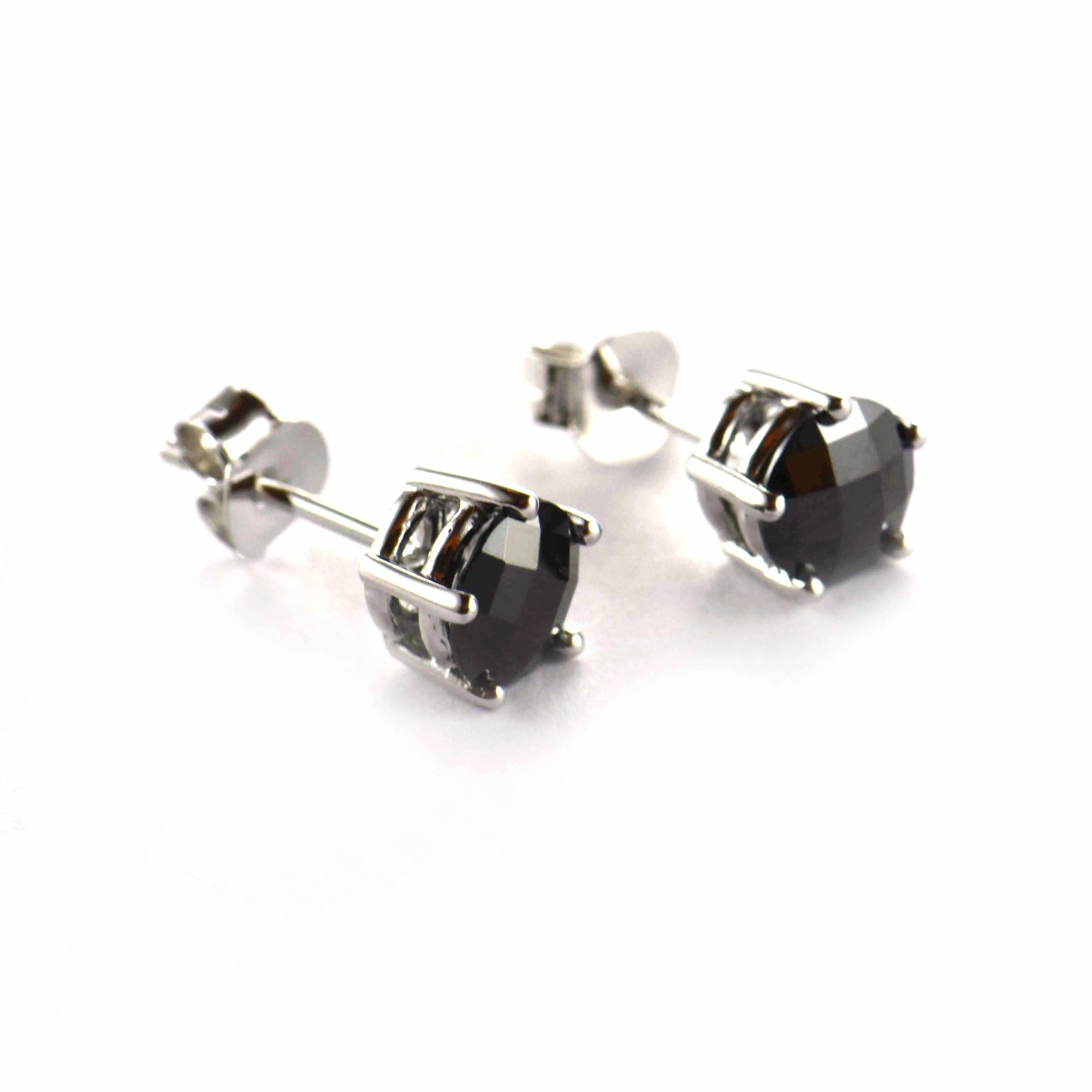 5 claws 5mm silver studs earring with black CZ