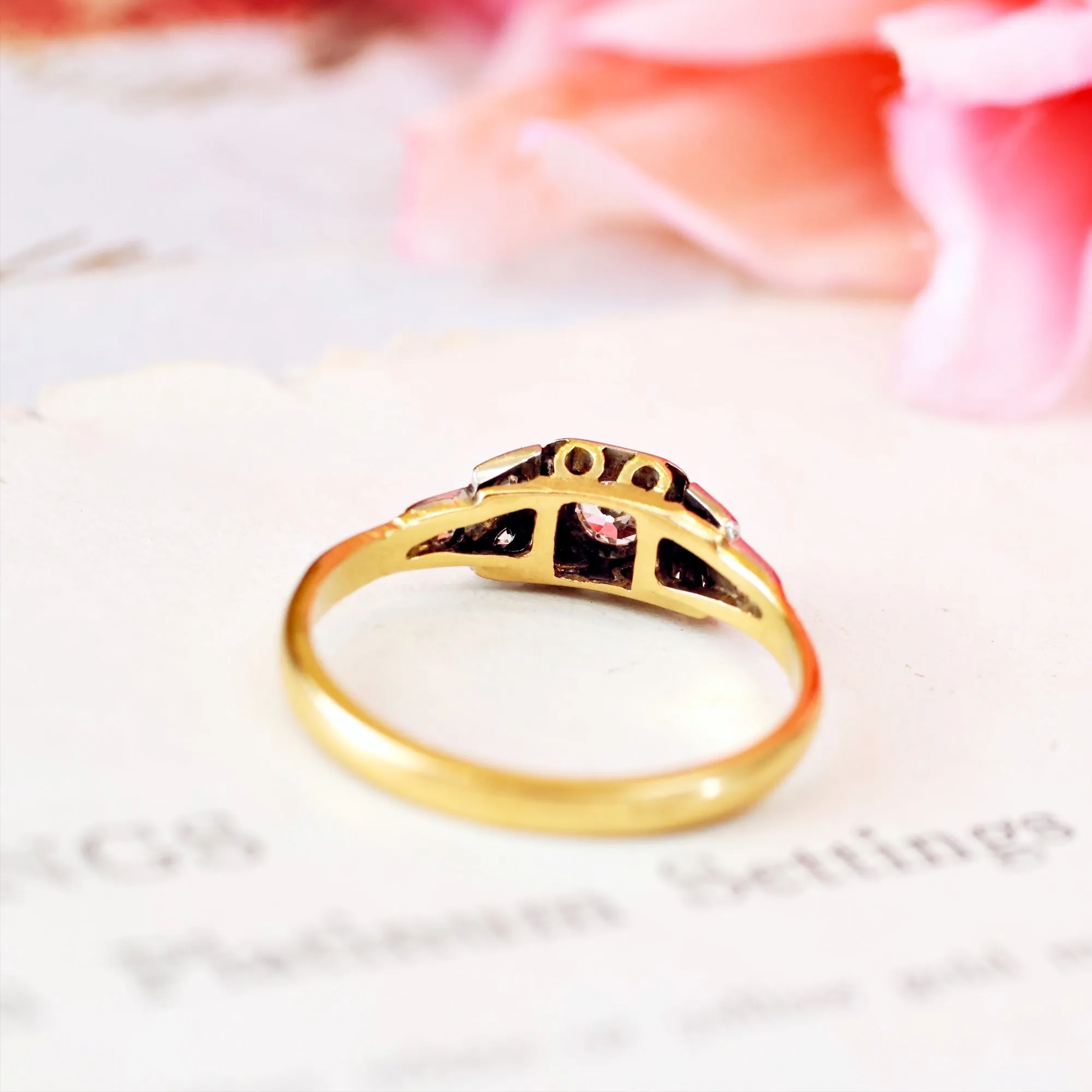 Adorable Vintage Art Deco Diamond Engagement Ring