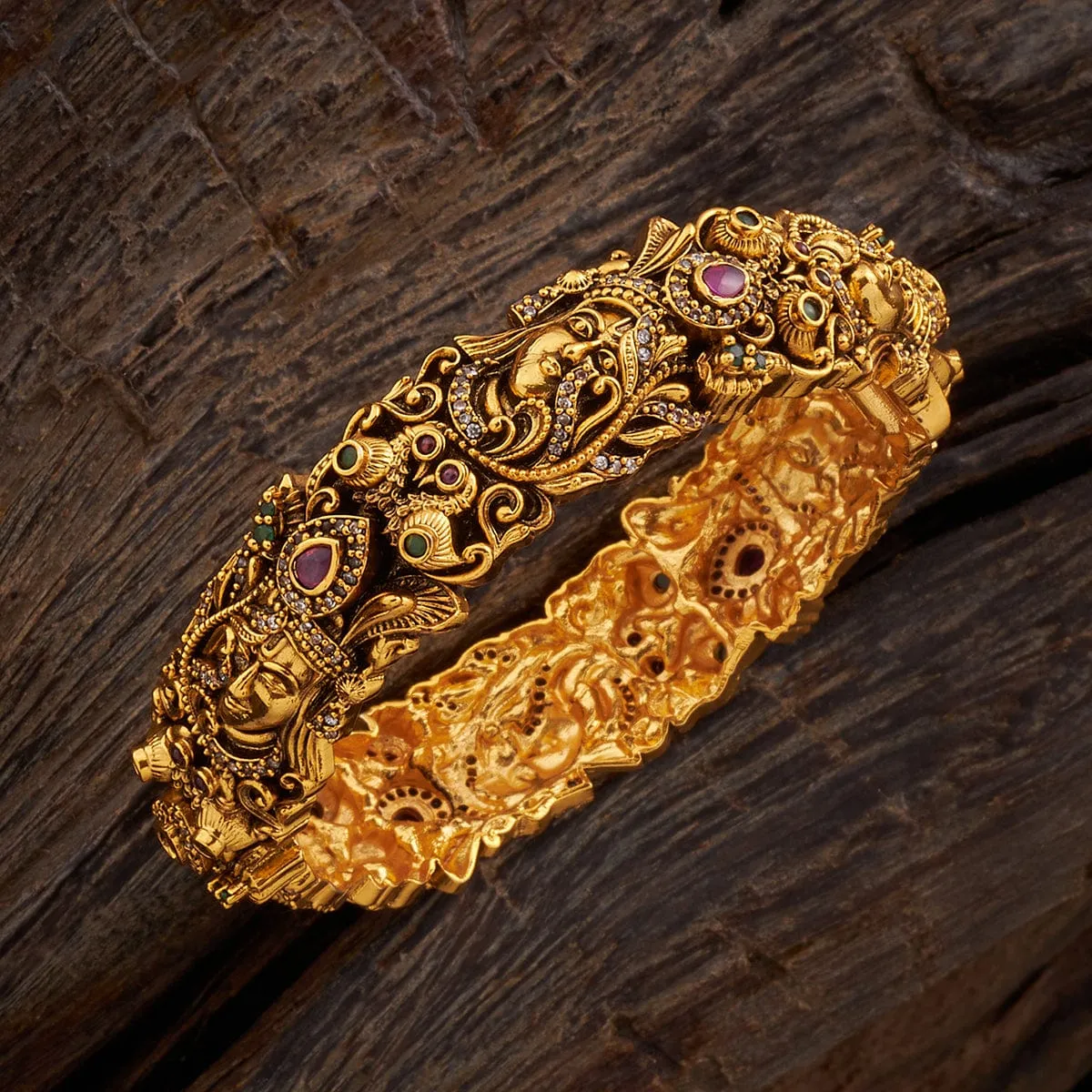 Antique Bangle 161444