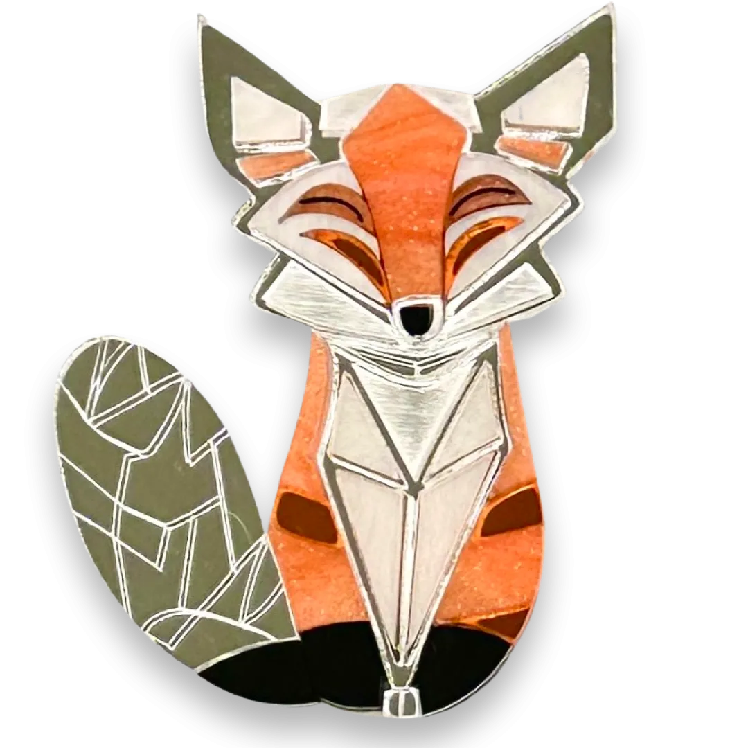 Arctic the fox - brooch