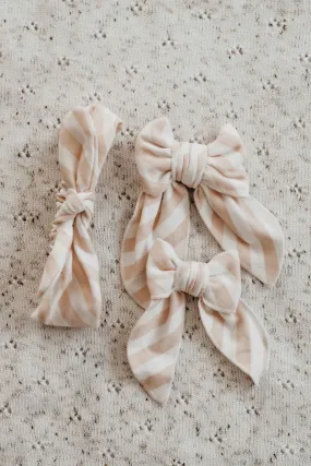 Bencer & Hazelnut Bows - Peach Stripes