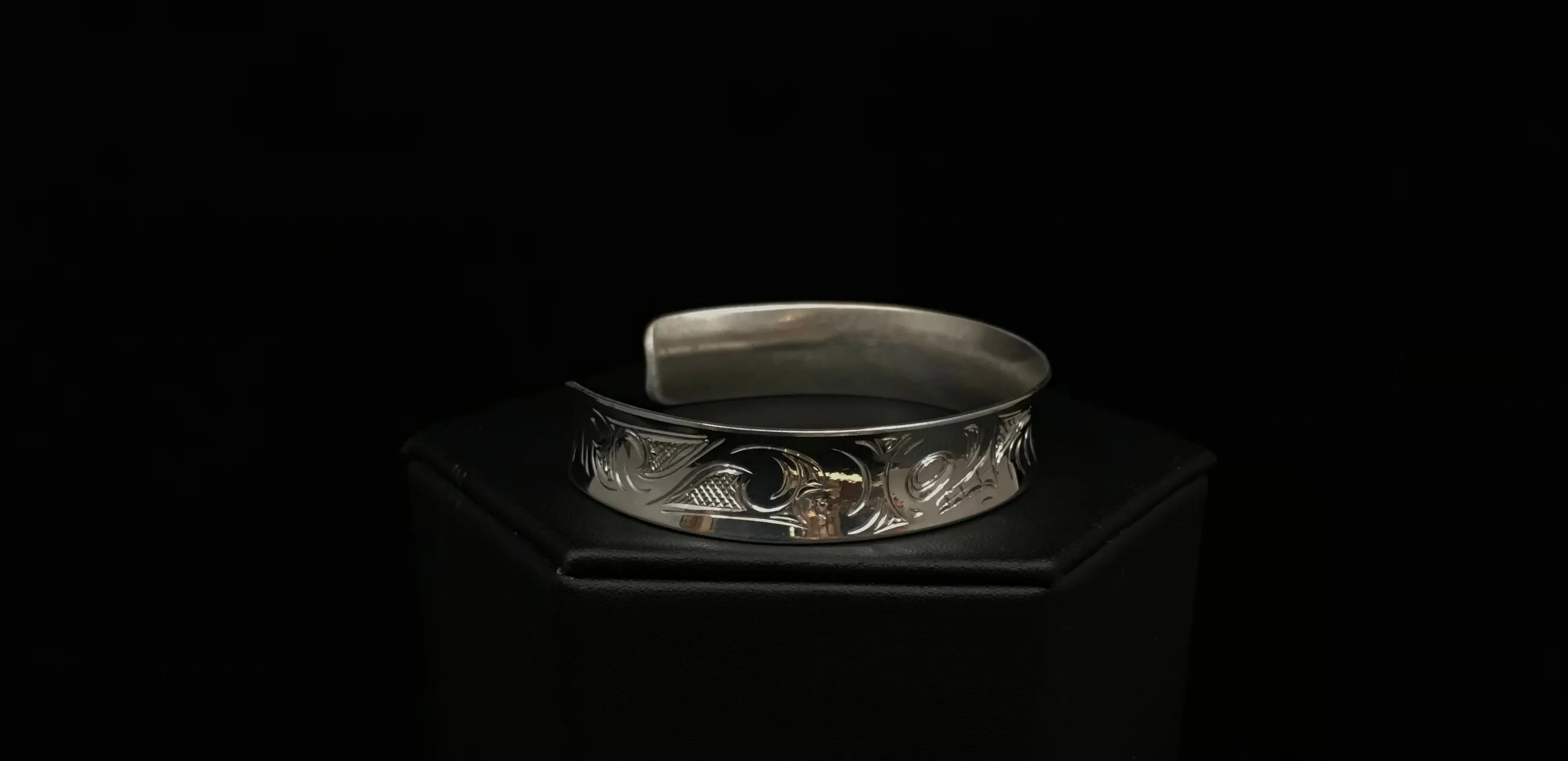 Bracelet- N. Galanin; Silver, Various Designs, 1/2"
