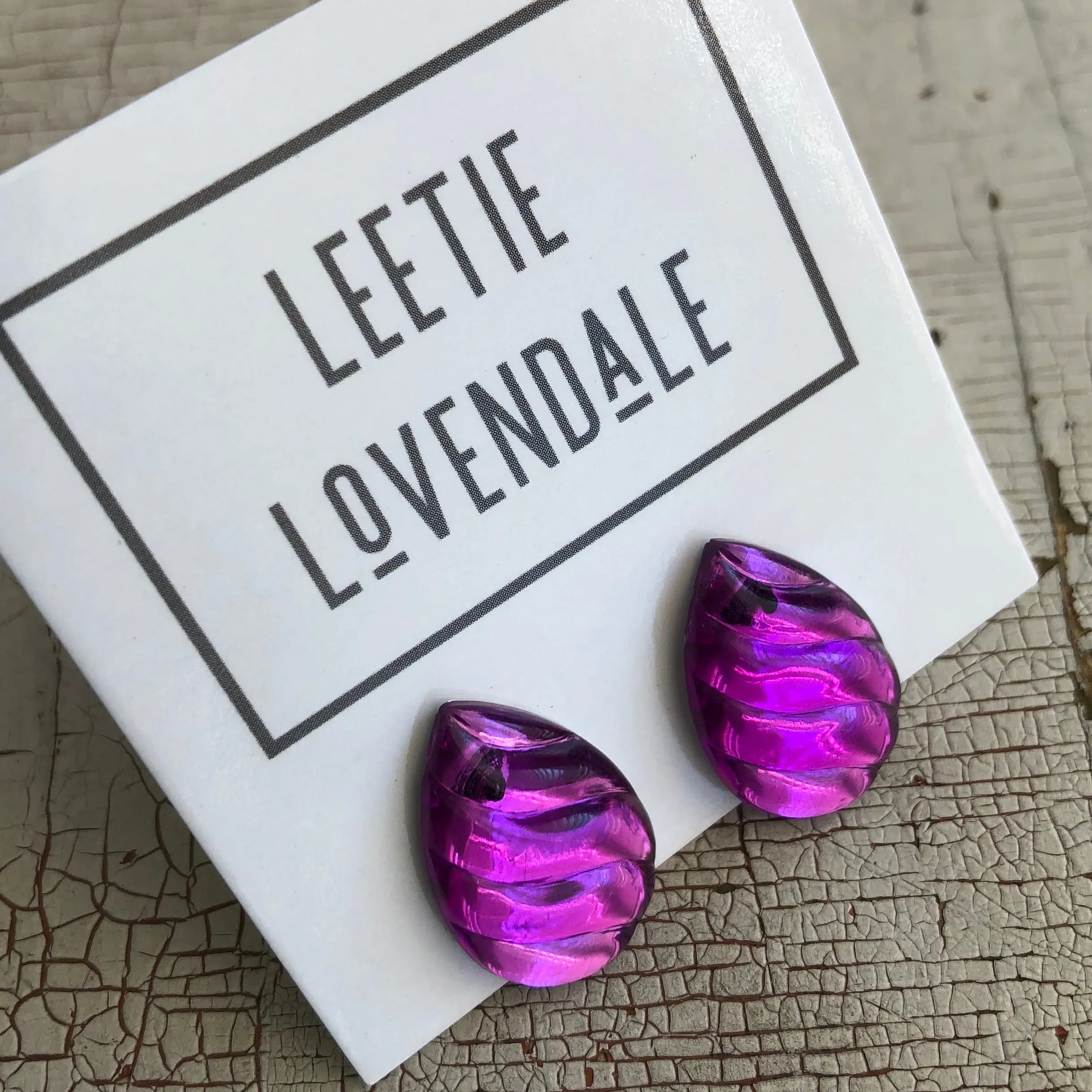 Bright Purple Swirled Teardrop Stud Earrings
