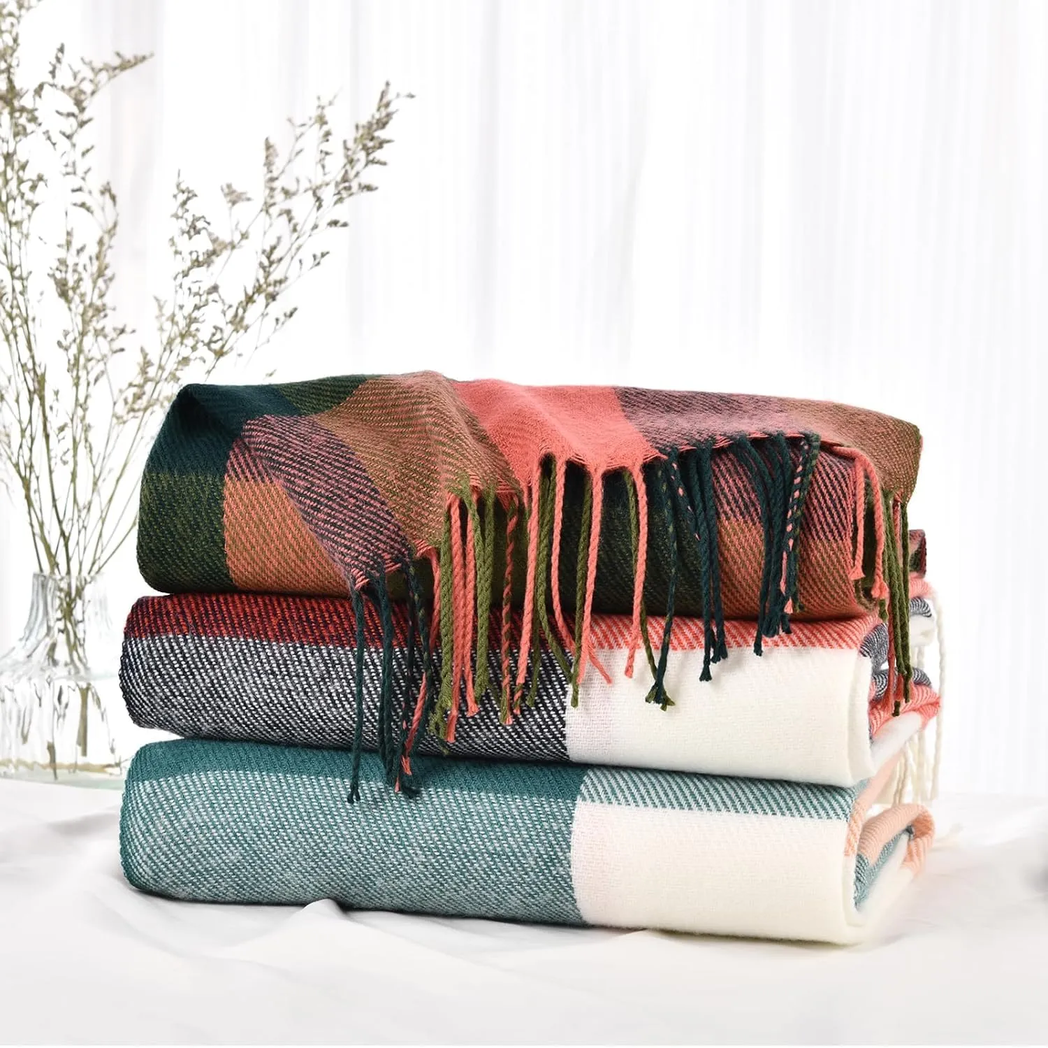 Clothirily Womens Winter Scarf, Fashion Cashmere Feel Plaid Scarfs for Women, Pashmina Shawls and Wraps, Long Blanket Scarf