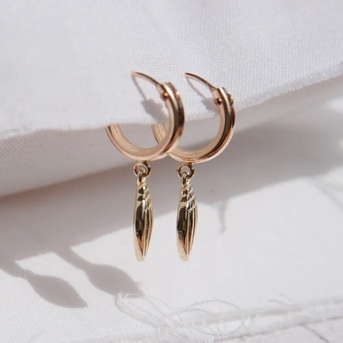 Conch Shell Huggie Hoop Earrings