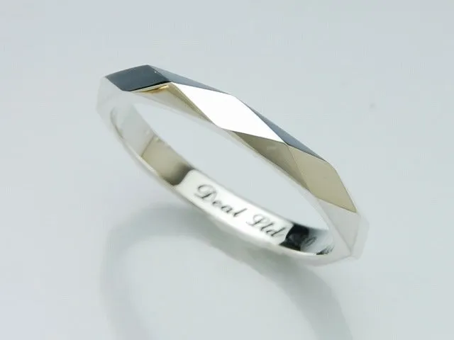 Dia Shape Studs Ring