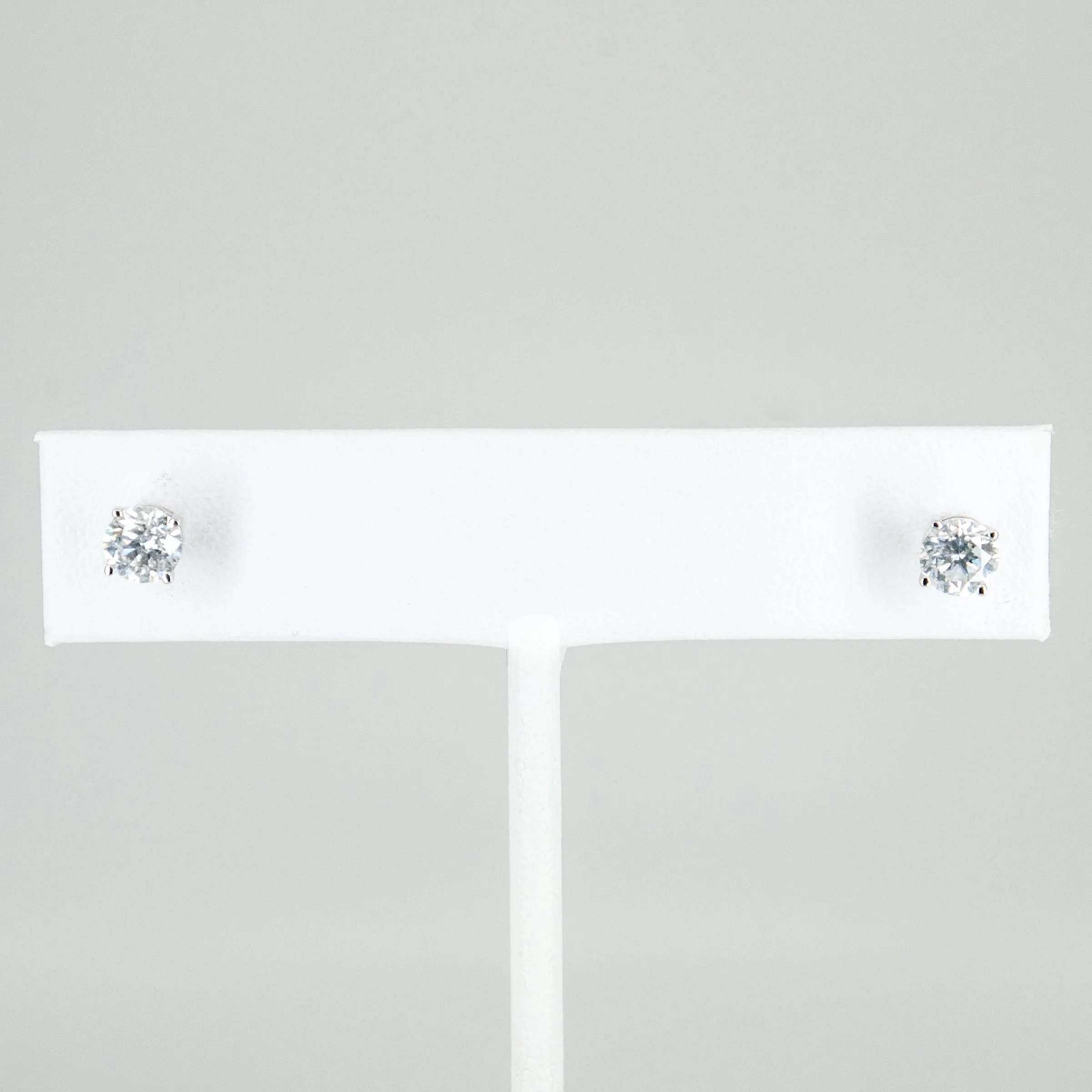 Diamond Studs 1.02cttw I/I1-2