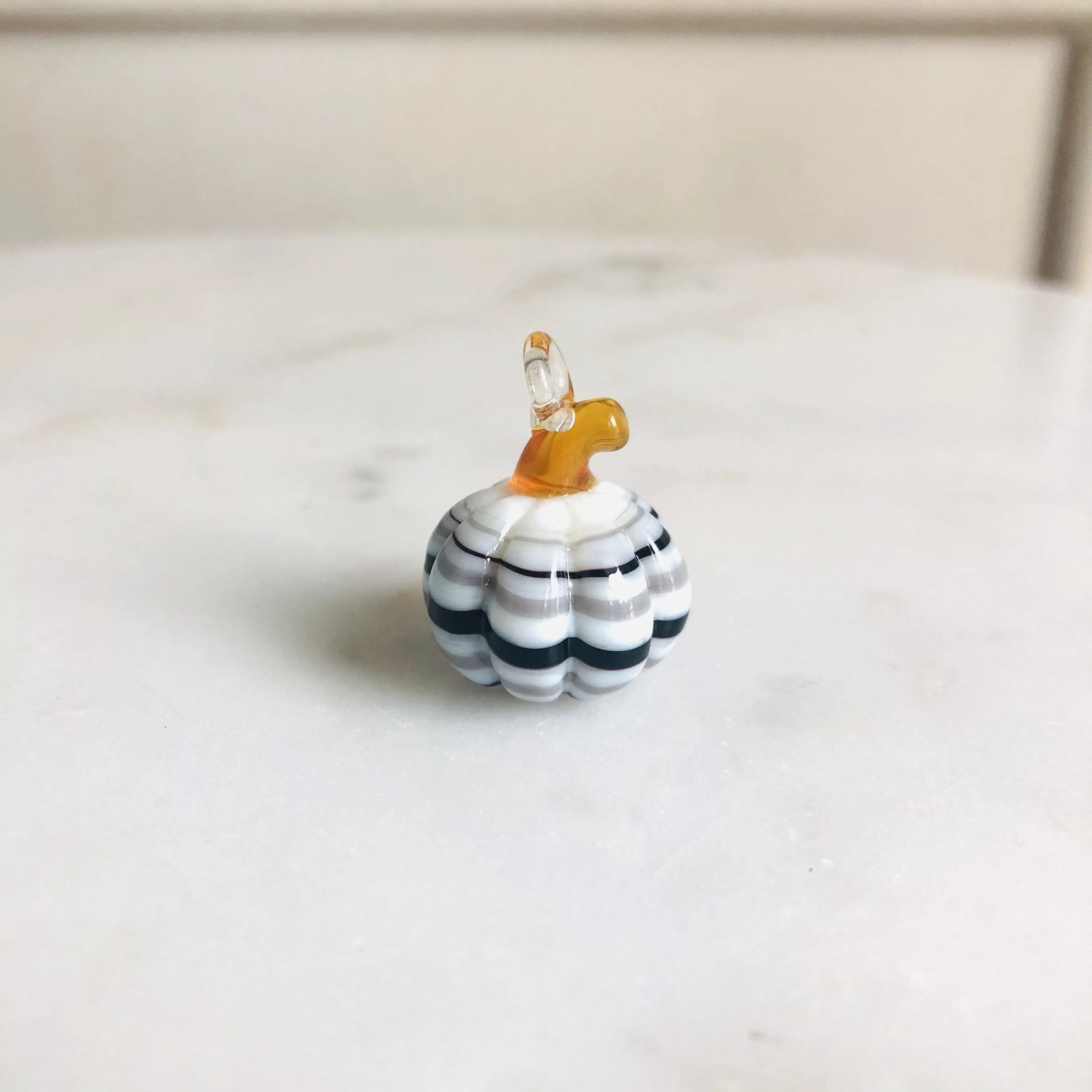 Even Tinier Tiniest Glass Pumpkin 150