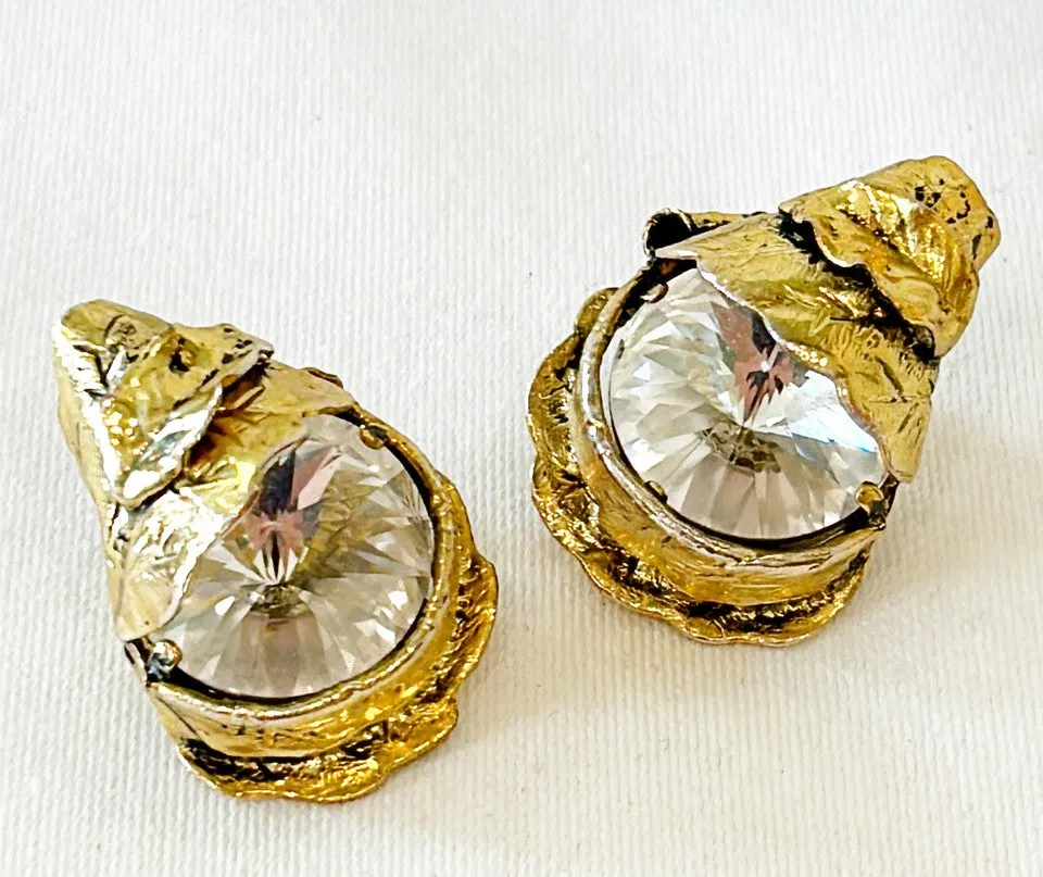 Fabulous rare vintage 70s signed Italian clip on statement earrings.