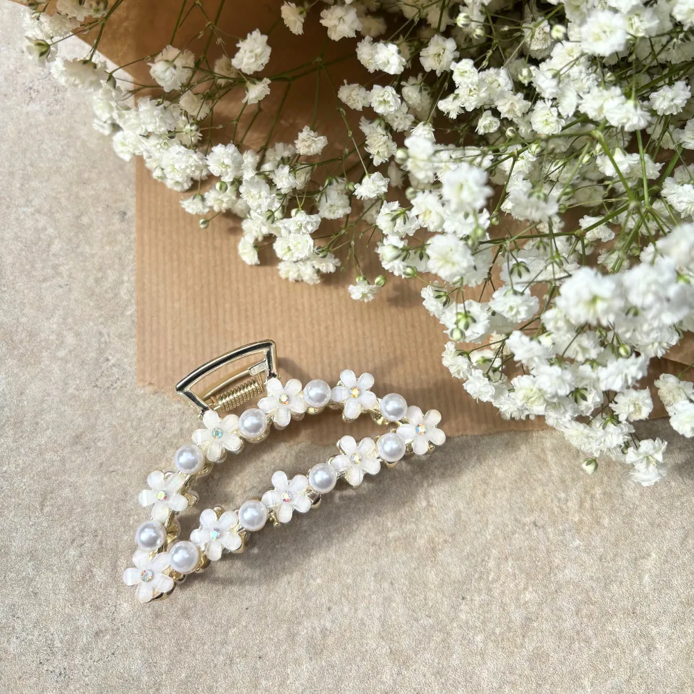 Flowers & Pearls Claw Clip