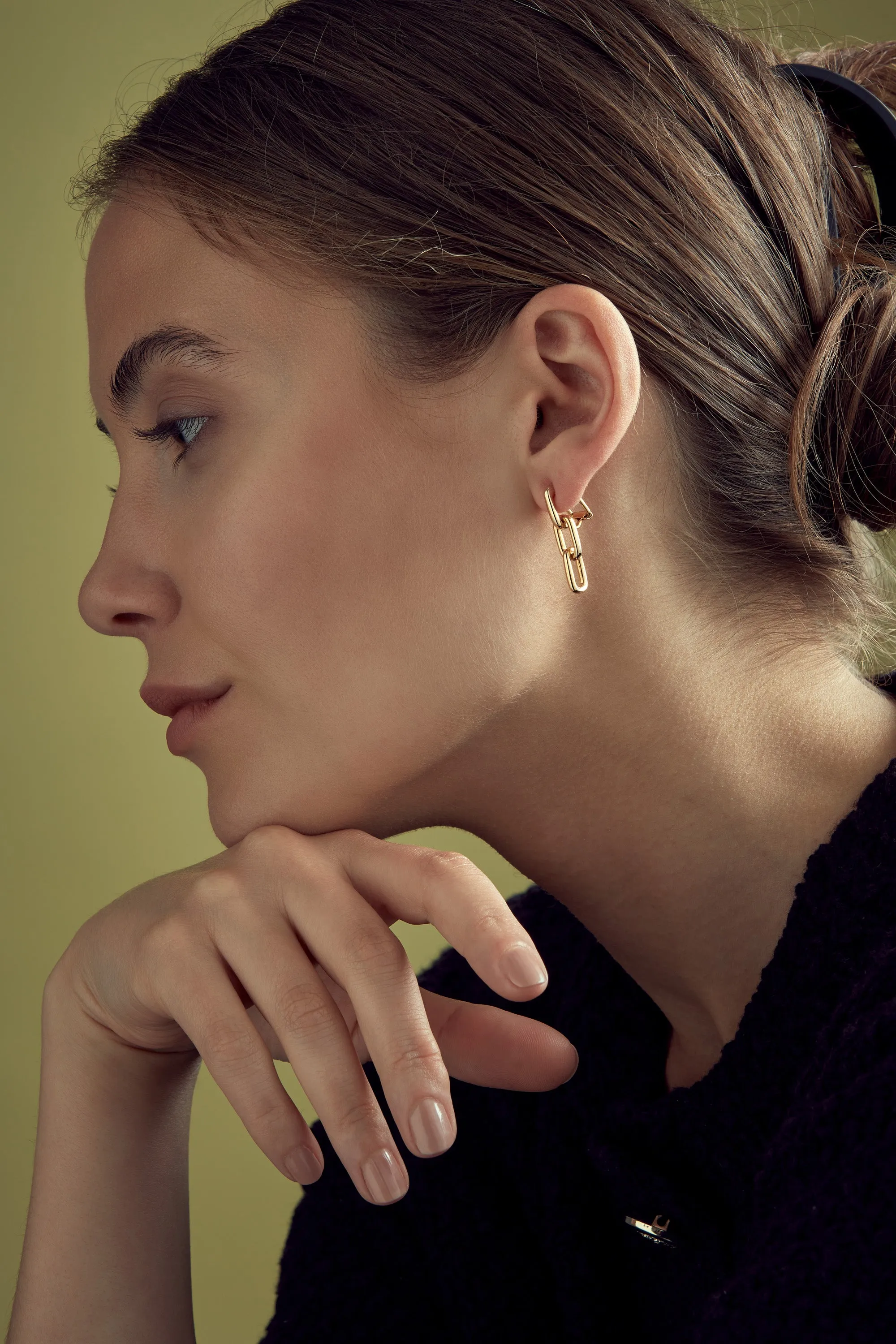 Gold Chain Drop Clip Earrings
