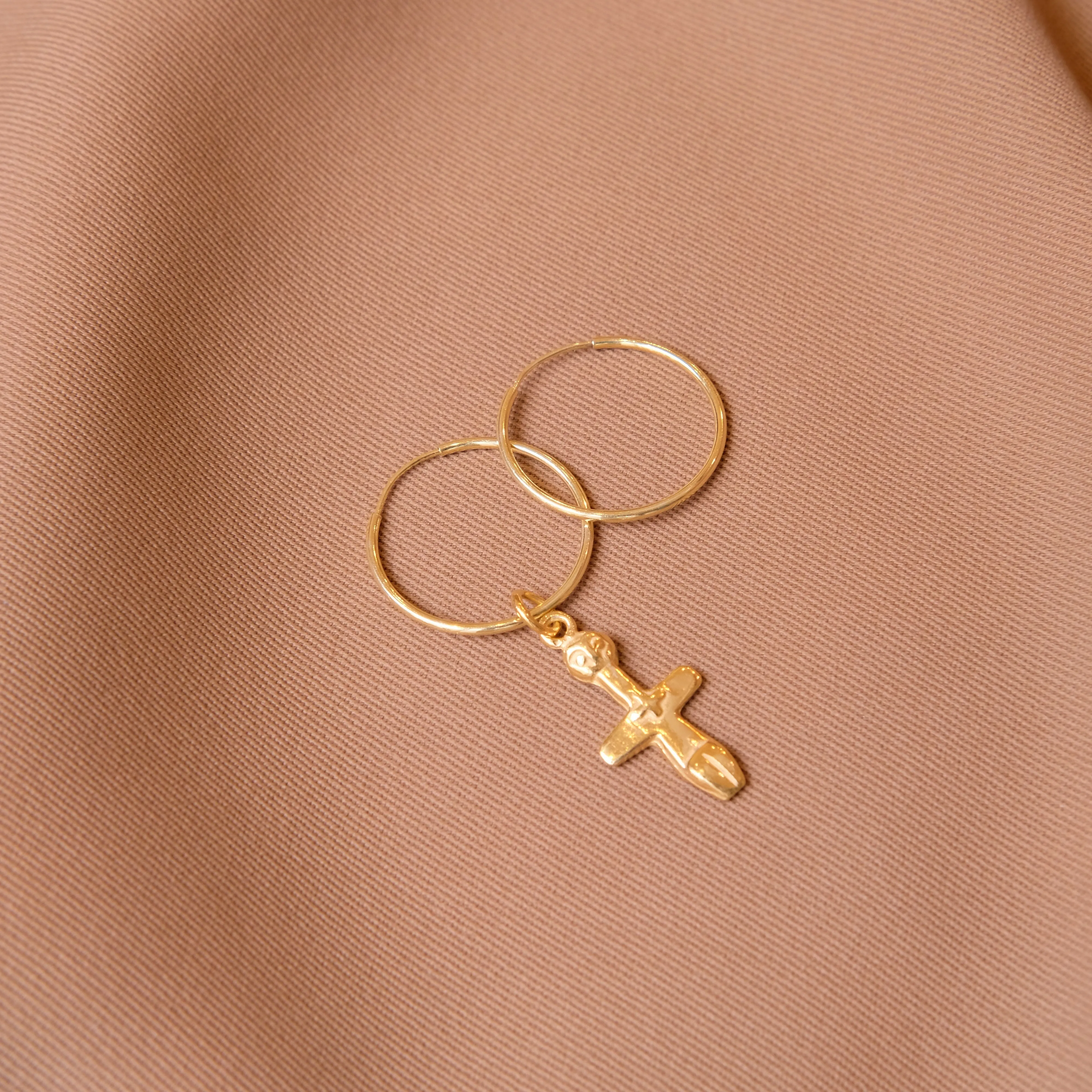 Hoop Earrings with Fertility Figurine pendant
