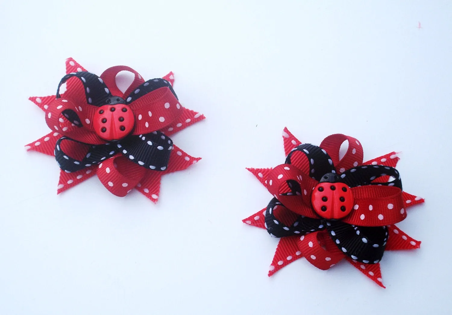 Ladybug Toddler/Infants Hair Bows/ Clippies