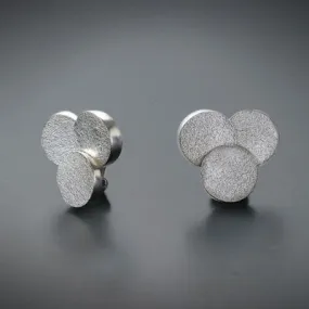 Minimalistic design silver earrings