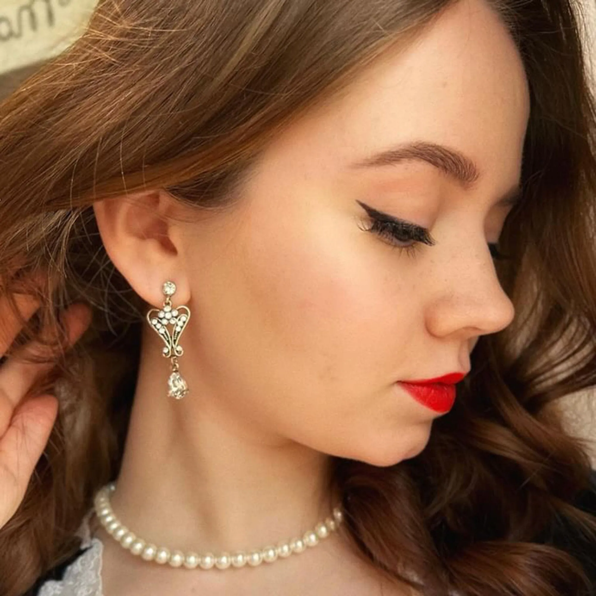 Pendeloque Drop Crystal Earrings: Clip On Earrings