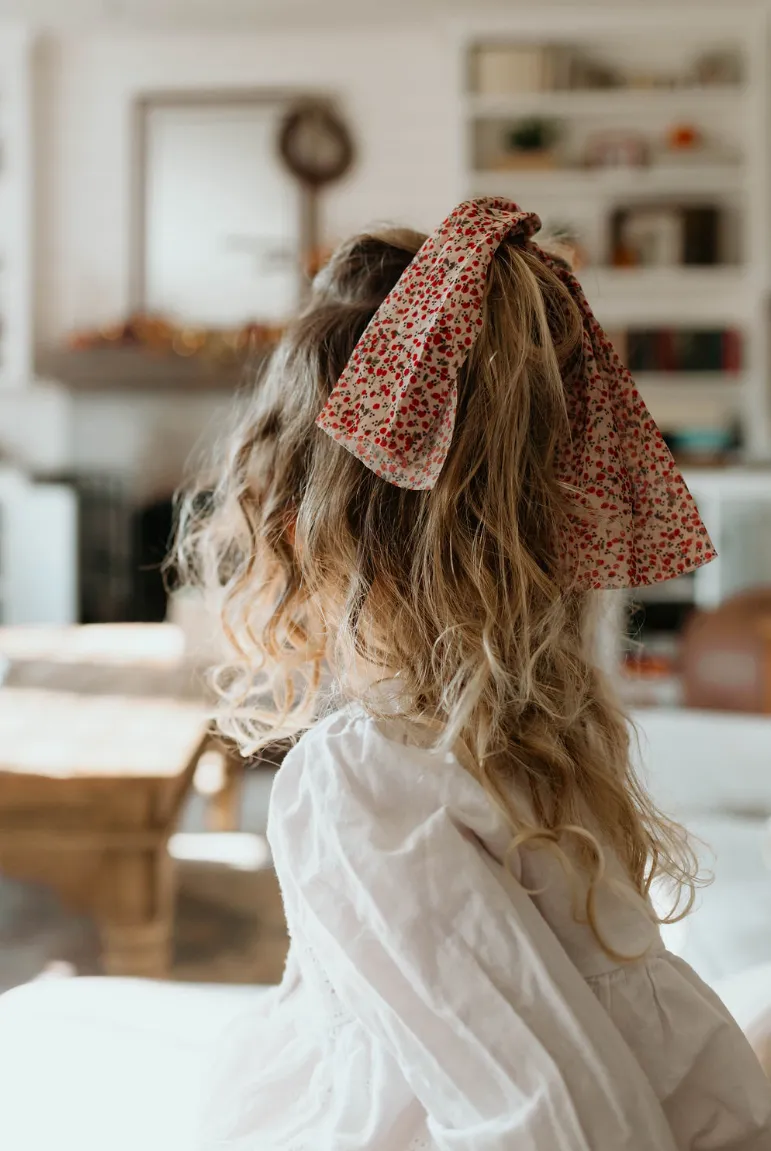 Philomena Wing Scrunchie