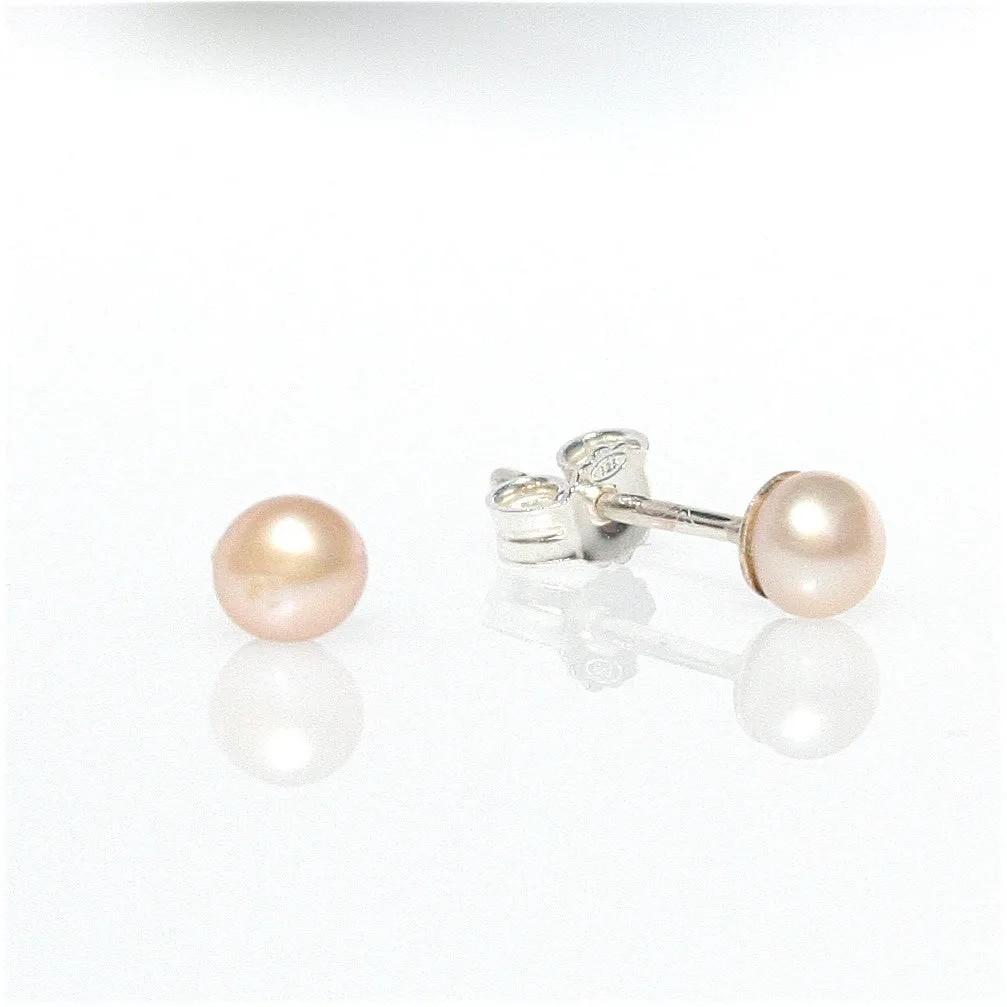 Pink Pearl Studs 4 mm