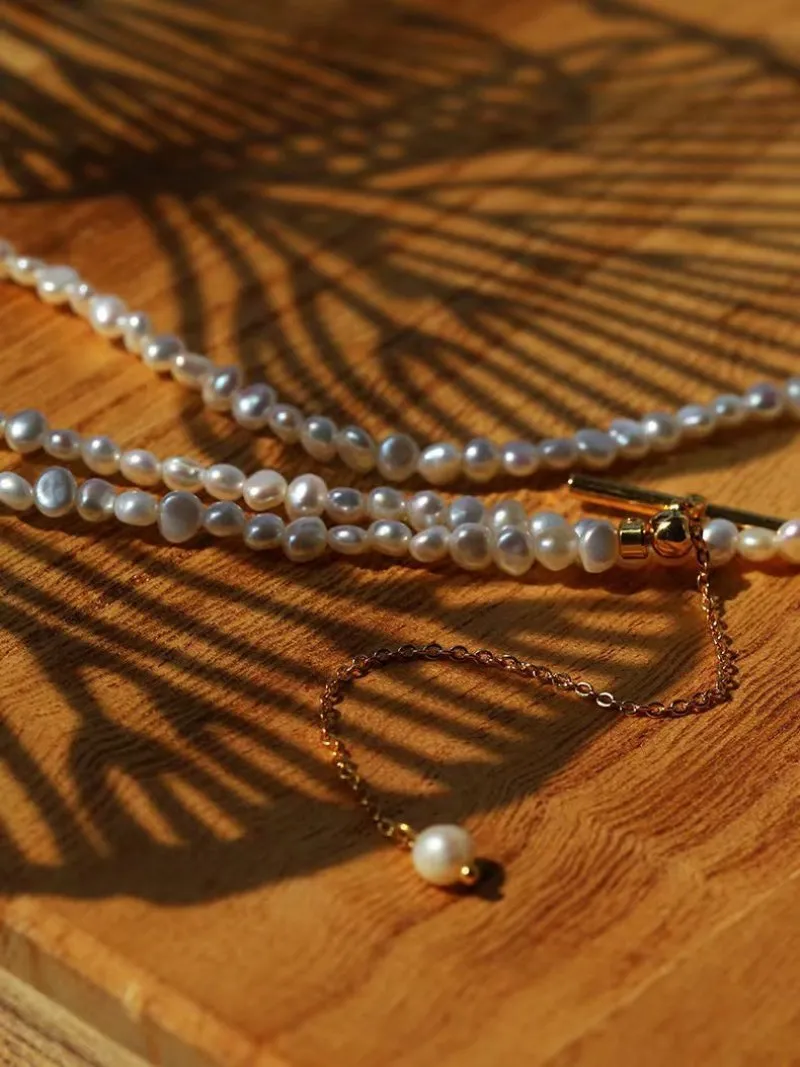 Small Steamed Bun Pearl OT Buckle Necklace