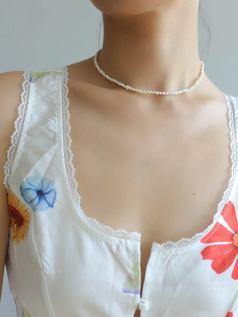 Small Steamed Bun Pearl OT Buckle Necklace