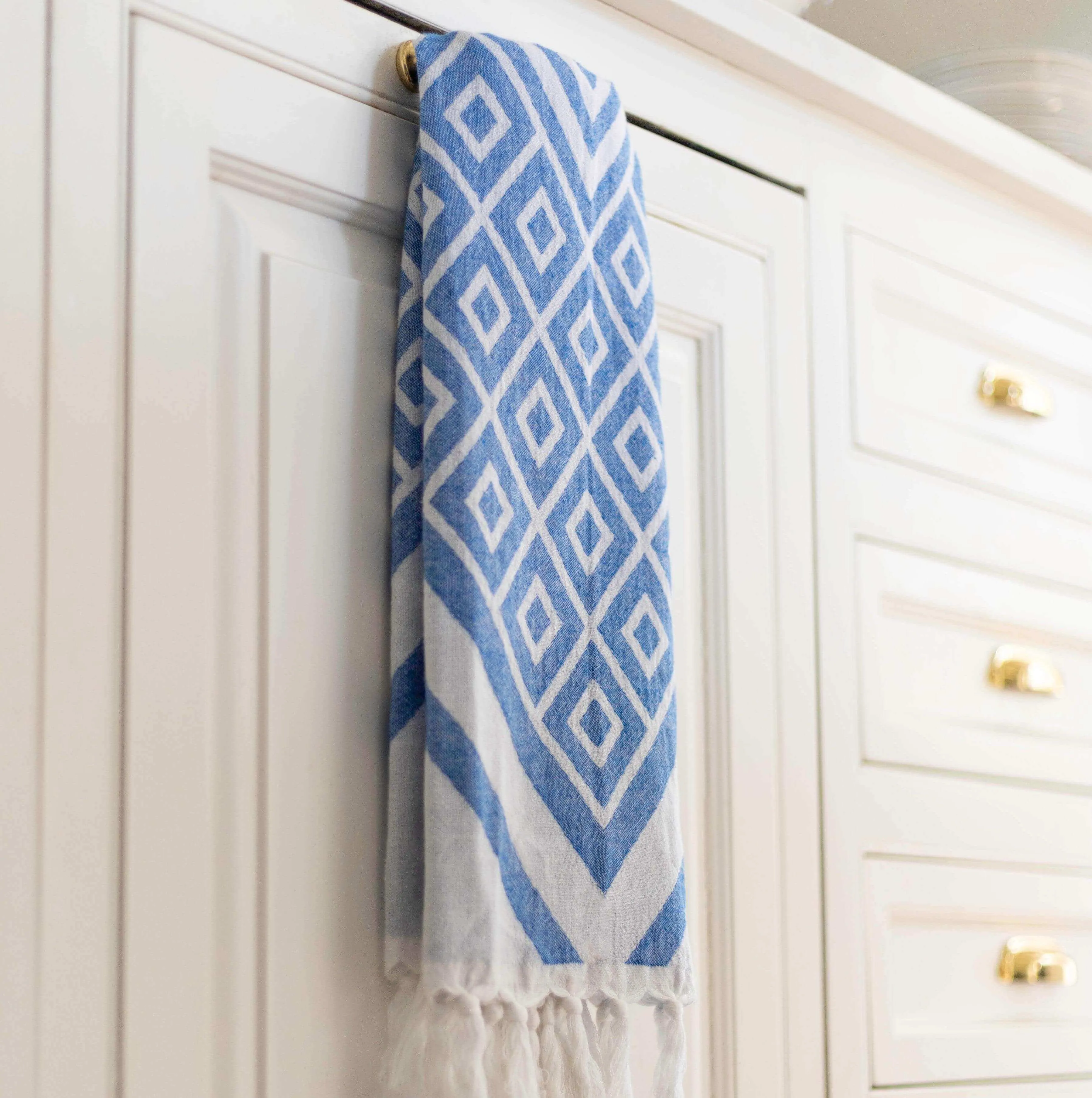 Turkish Cotton Hand Towel | Geo Diamond in Blue   White
