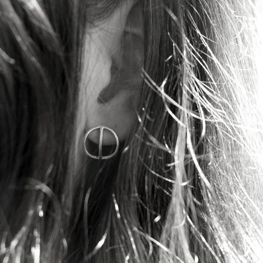 Tyyni Hoop Dangle Earring Silver Or Bronze