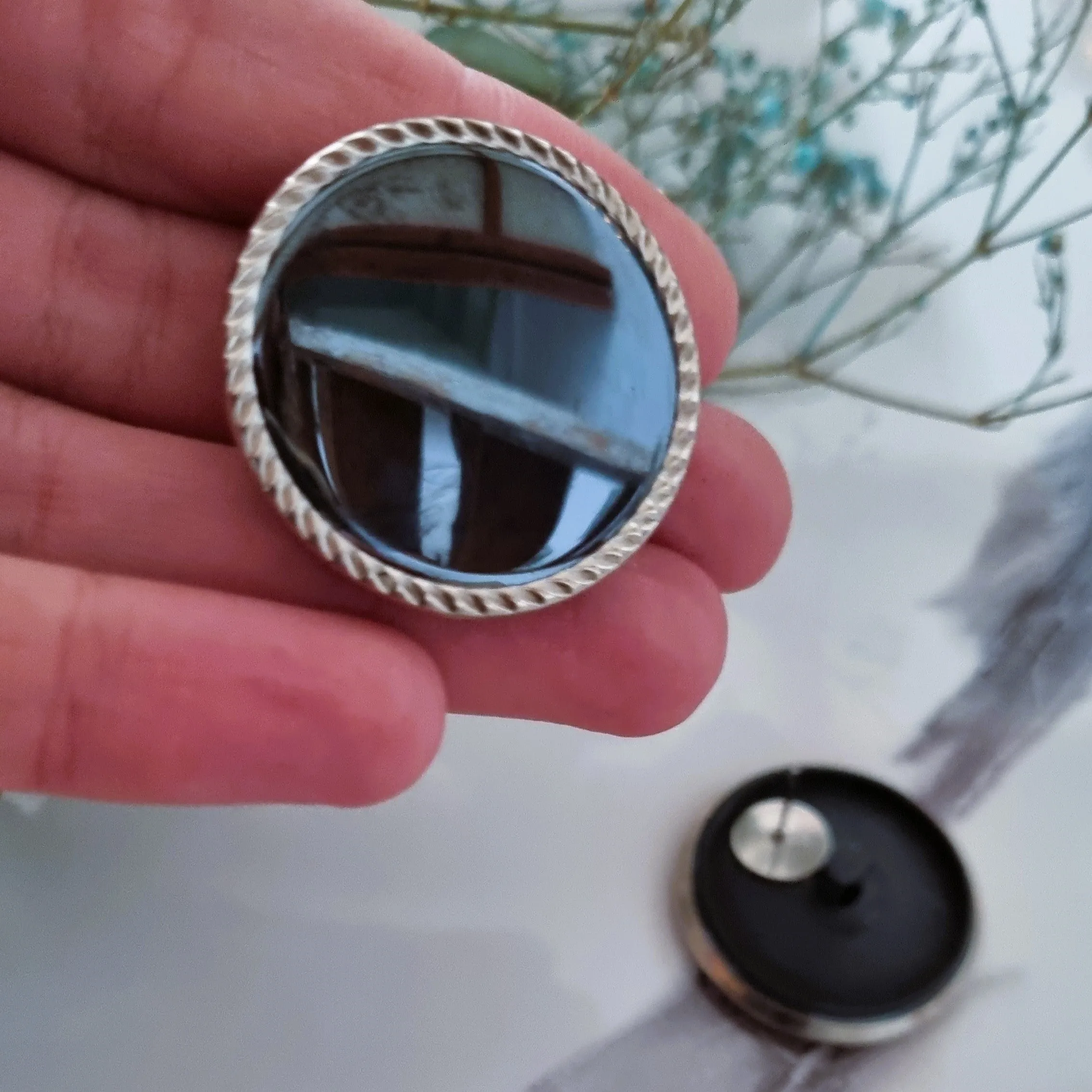 Vintage earrings - Mirroring